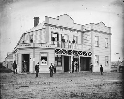 Hotel Victoria da James Bragge